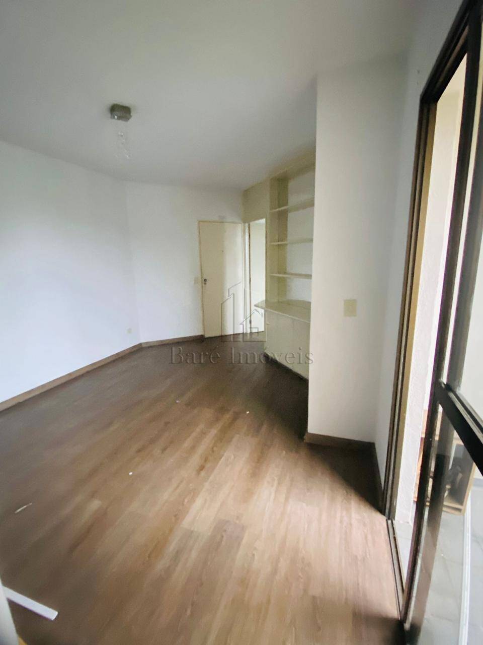 Apartamento à venda com 2 quartos, 56m² - Foto 10