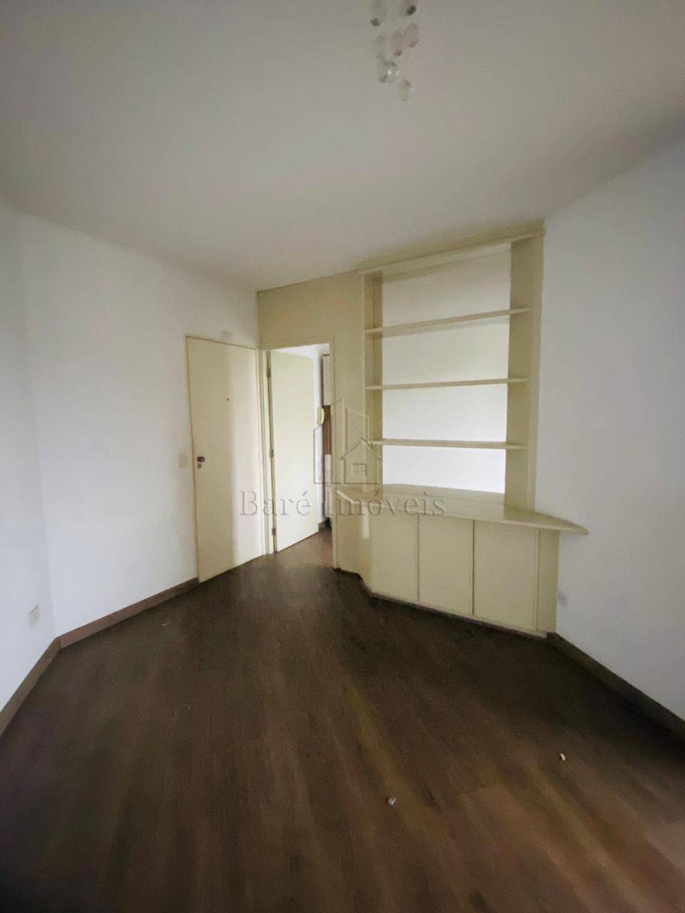 Apartamento à venda com 2 quartos, 56m² - Foto 11