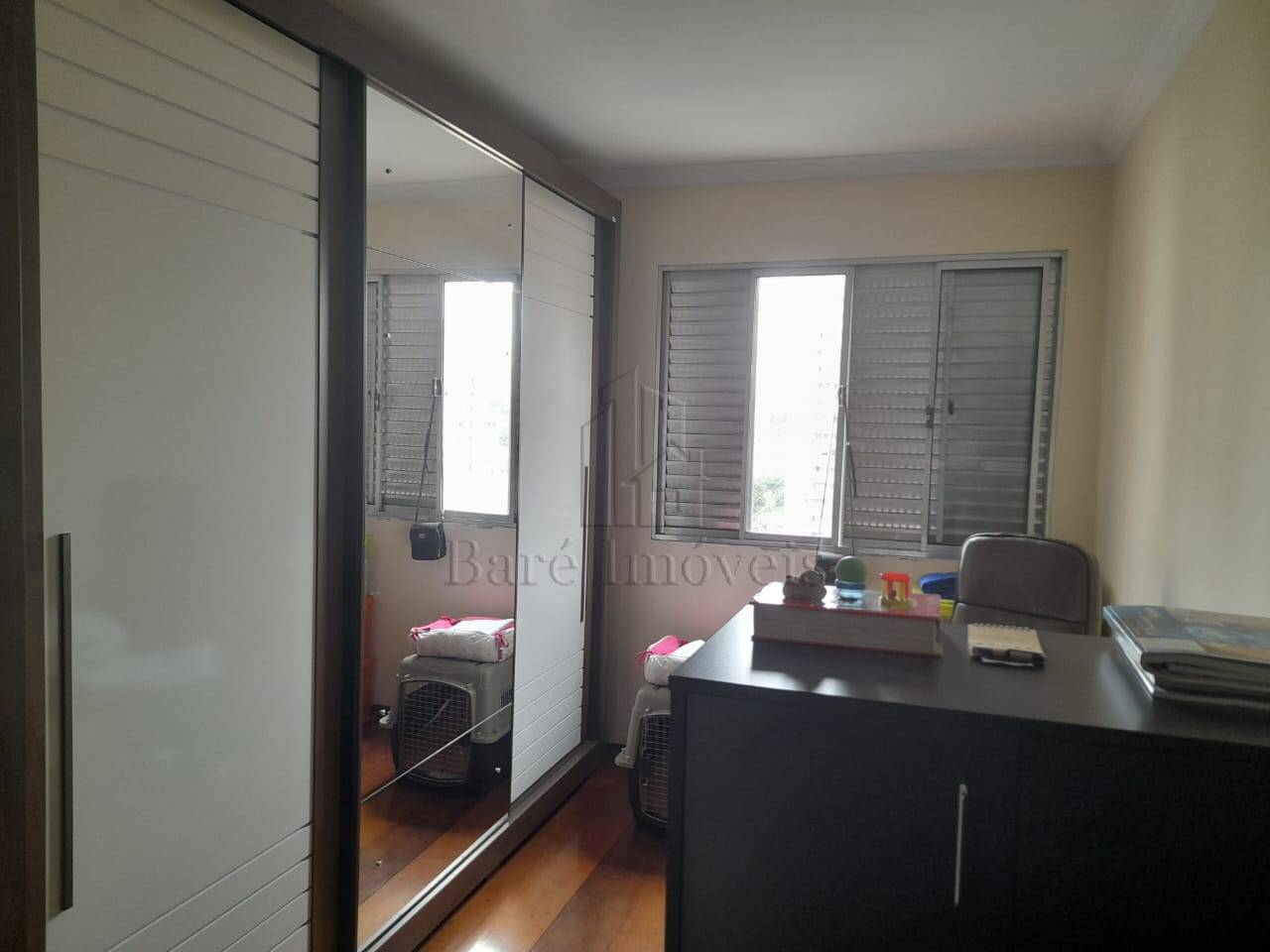 Apartamento à venda com 2 quartos, 75m² - Foto 4