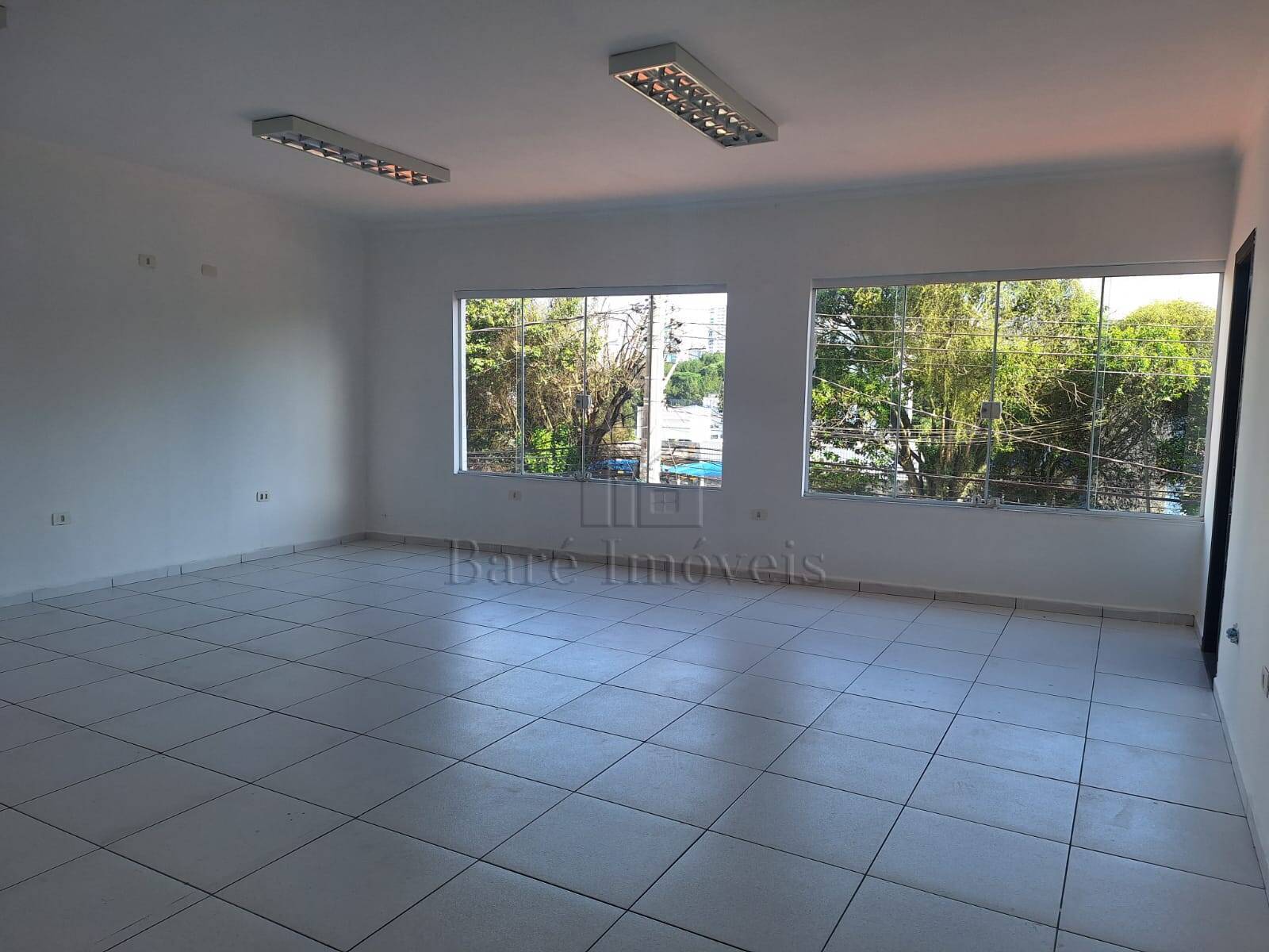 Loja-Salão para alugar, 65m² - Foto 4