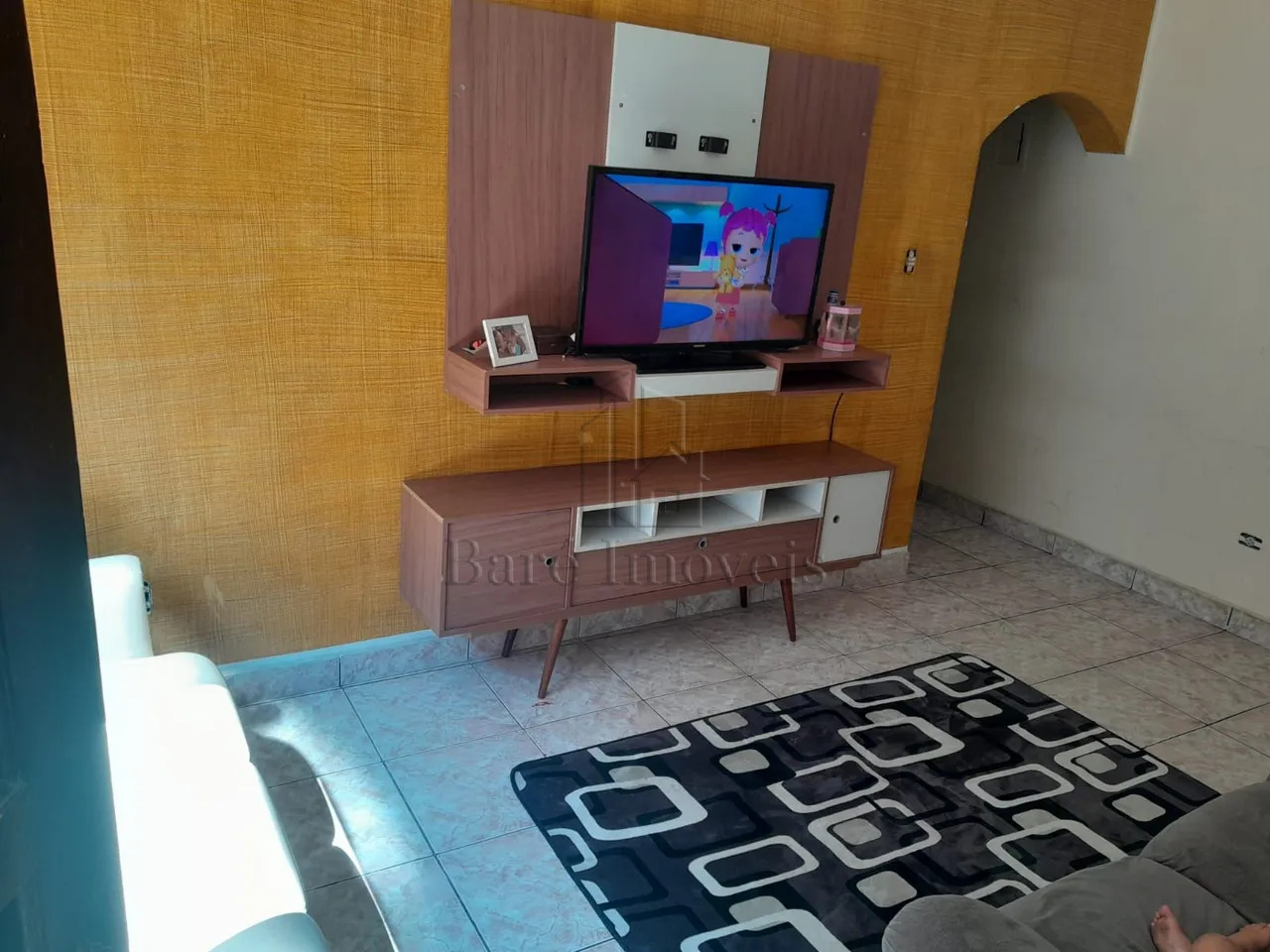 Sobrado à venda com 4 quartos, 209m² - Foto 1