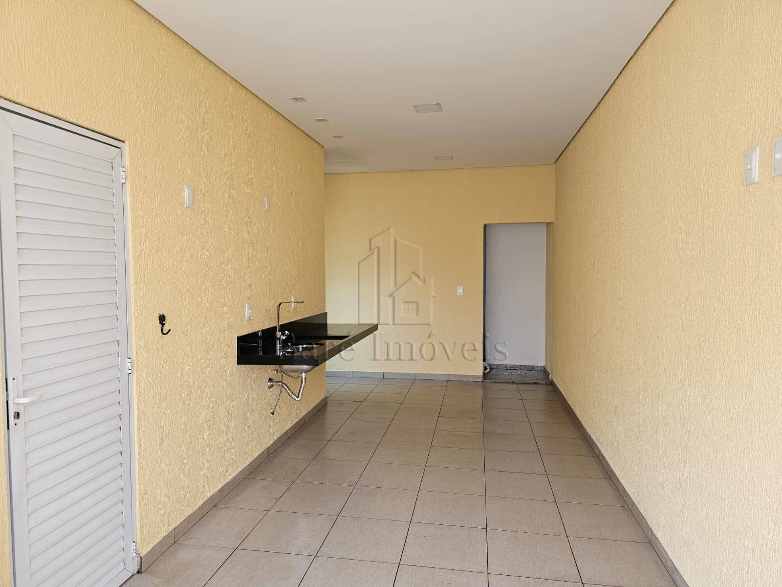 Apartamento à venda com 2 quartos, 92m² - Foto 1