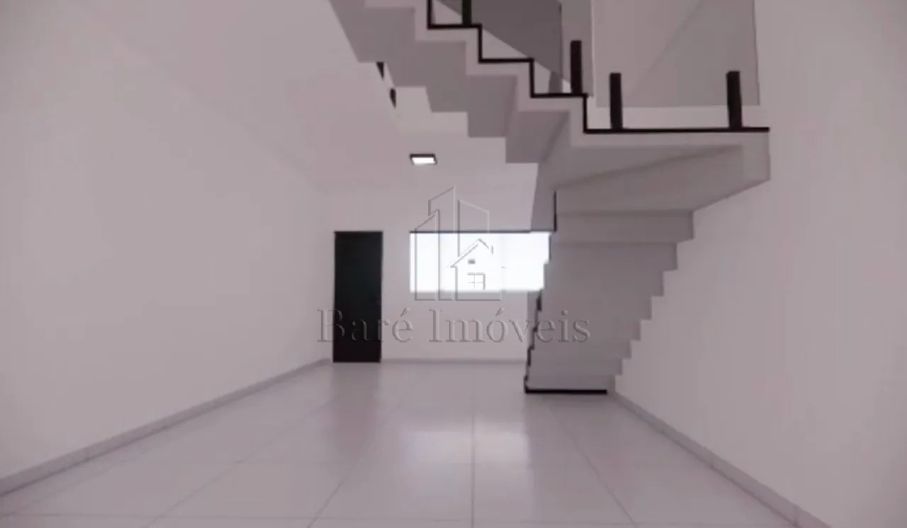 Sobrado à venda com 3 quartos, 150m² - Foto 2