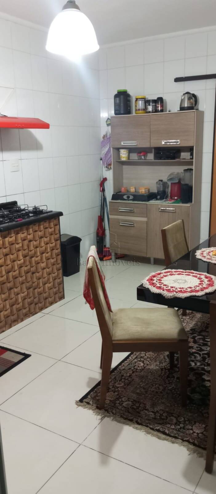 Casa à venda com 3 quartos, 190m² - Foto 2