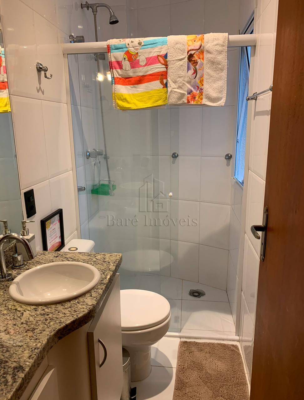 Apartamento à venda com 3 quartos, 180m² - Foto 2