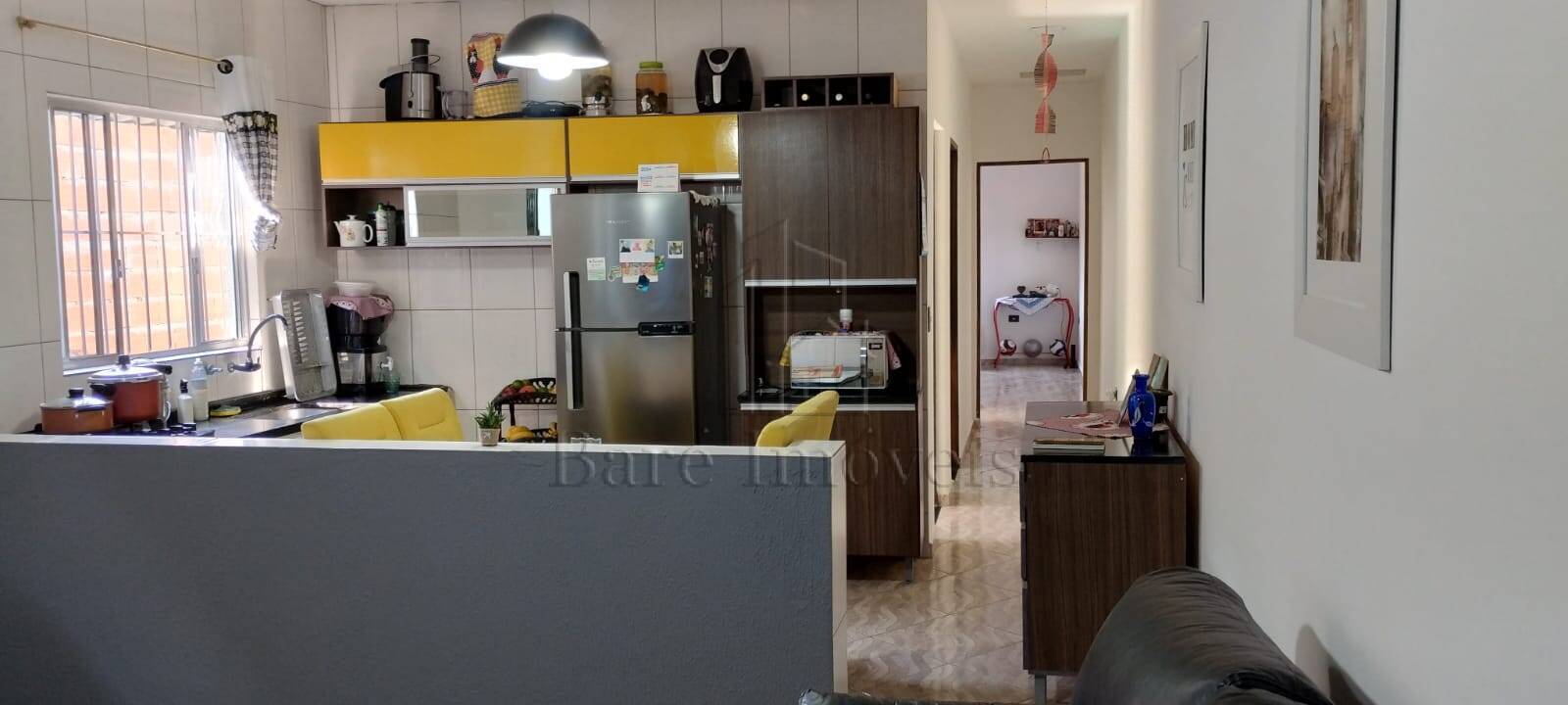 Sobrado à venda com 2 quartos, 190m² - Foto 1