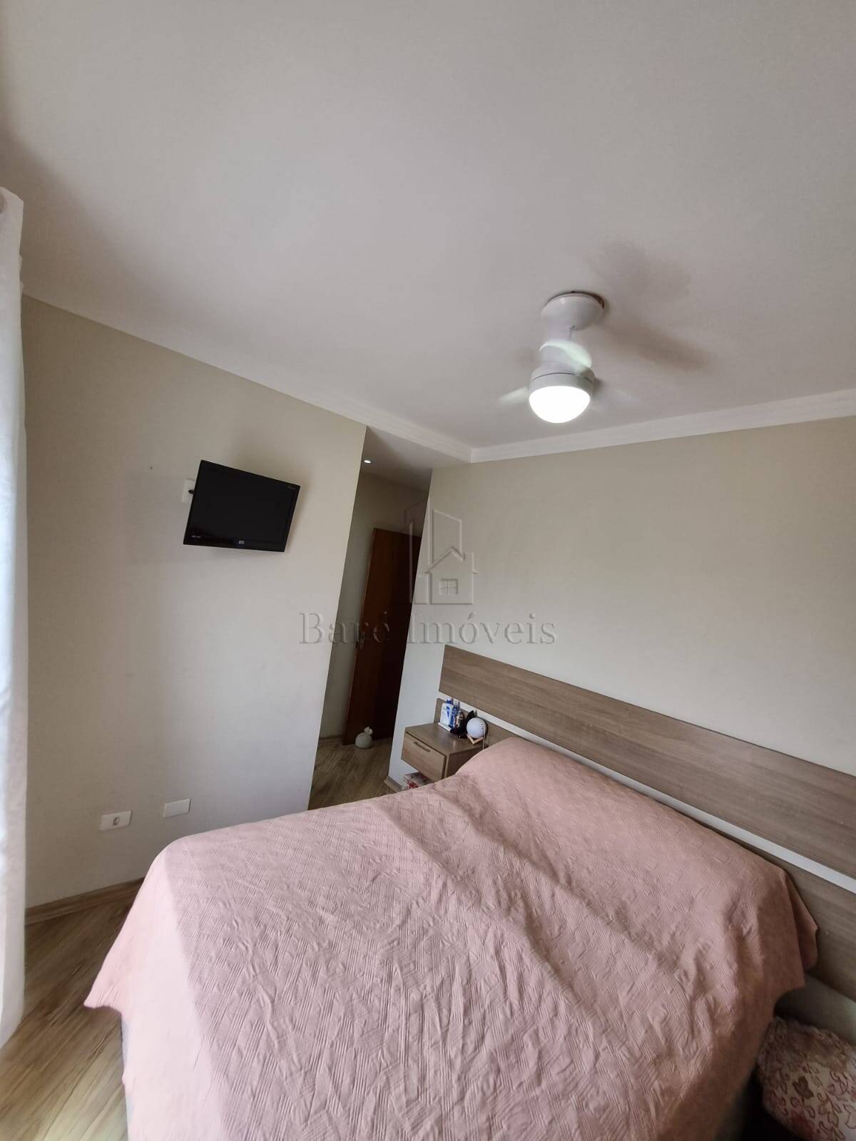 Apartamento à venda com 2 quartos, 70m² - Foto 29