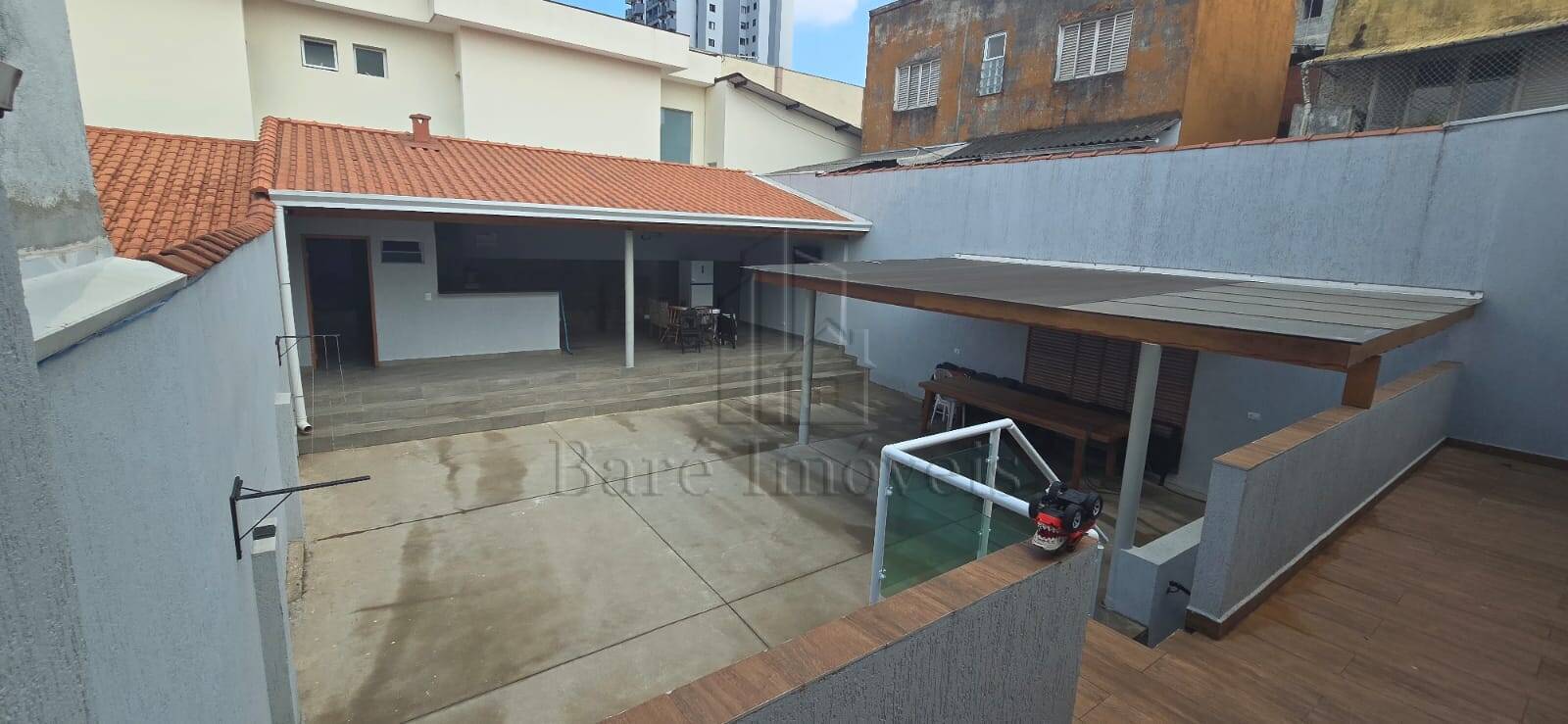 Casa à venda com 4 quartos, 413m² - Foto 2