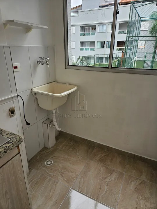 Apartamento para alugar com 2 quartos, 50m² - Foto 6