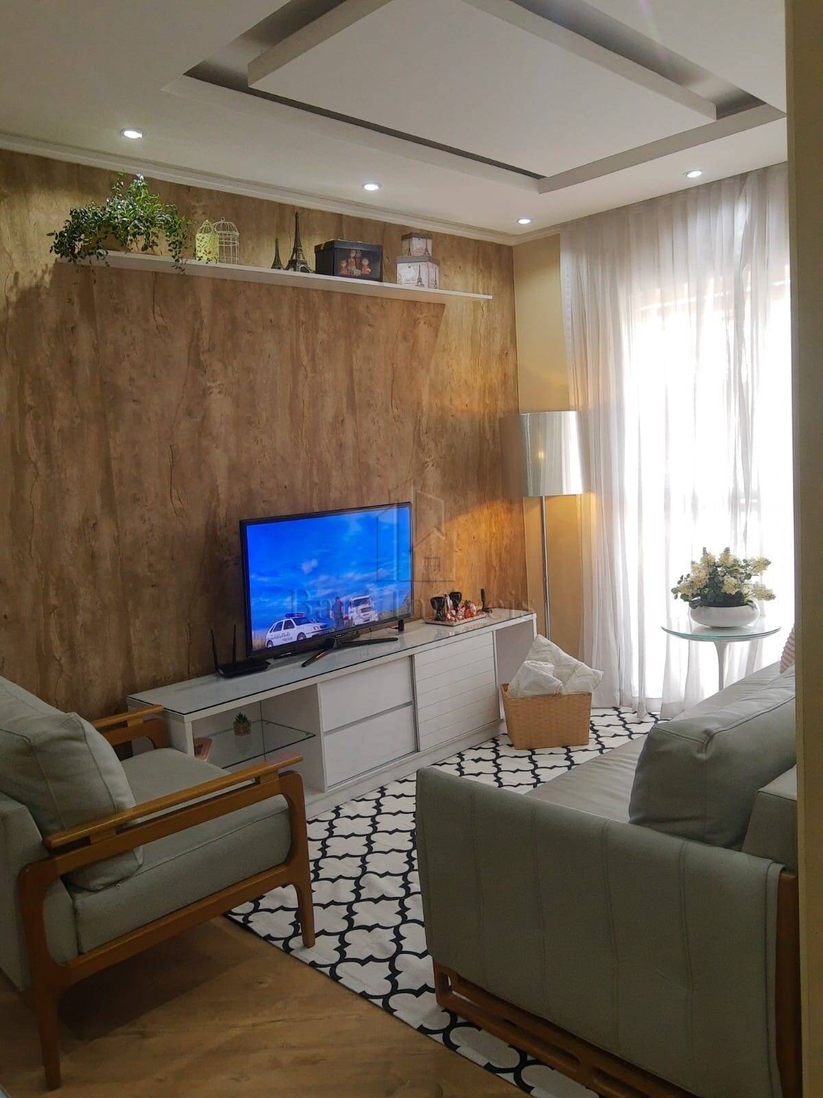 Apartamento à venda com 2 quartos, 55m² - Foto 1