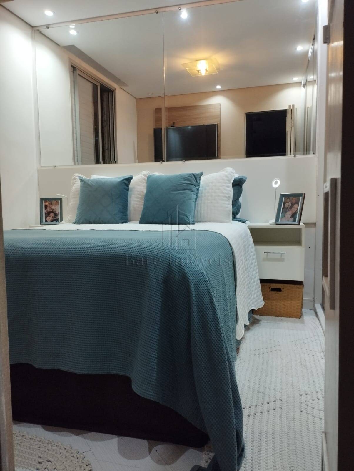 Apartamento à venda com 2 quartos, 55m² - Foto 22