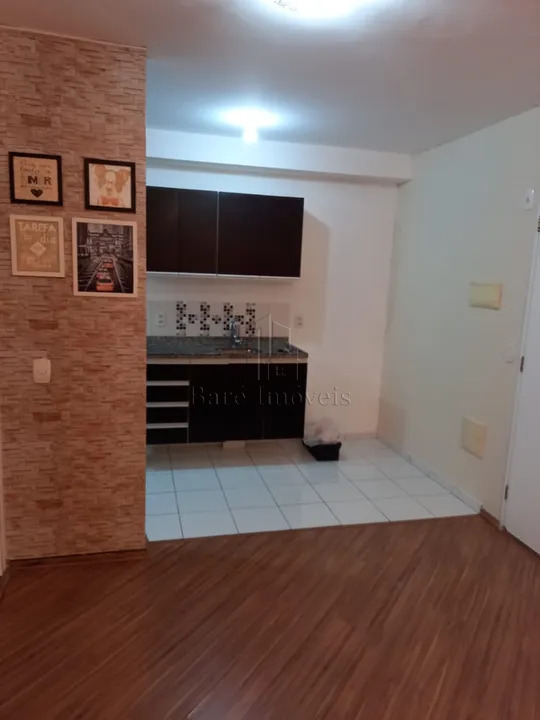 Apartamento para alugar com 2 quartos, 50m² - Foto 6