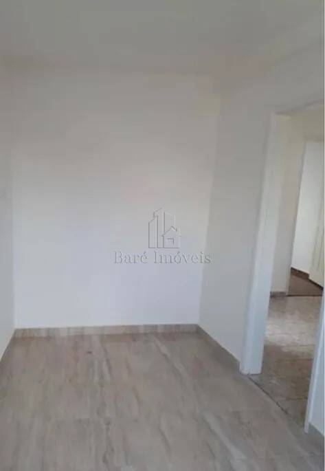 Casa à venda com 3 quartos, 180m² - Foto 3