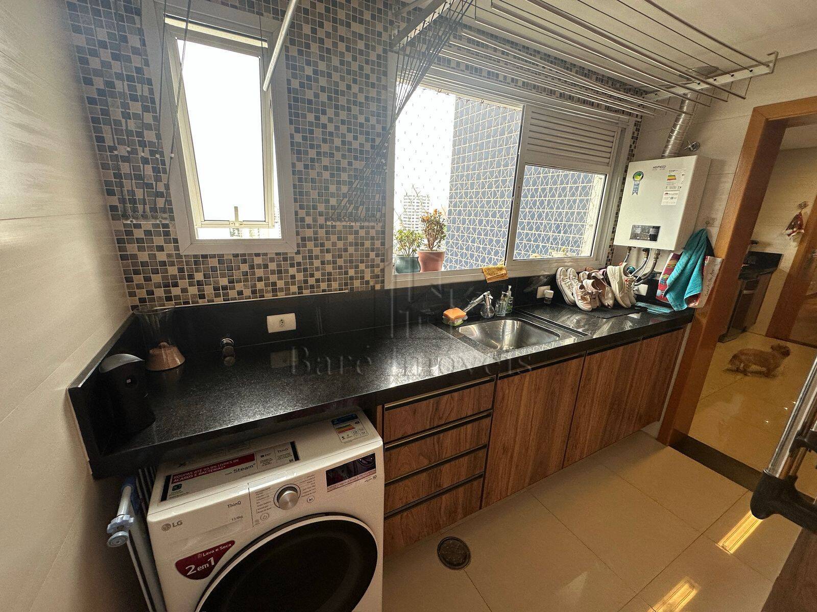 Apartamento à venda com 3 quartos, 126m² - Foto 4