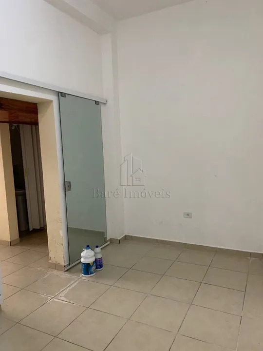 Casa à venda com 1 quarto, 90m² - Foto 4