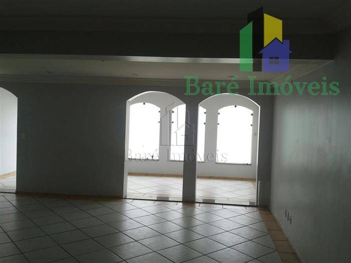 Sobrado à venda com 3 quartos, 250m² - Foto 3