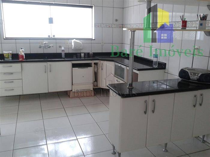 Sobrado à venda com 3 quartos, 250m² - Foto 4