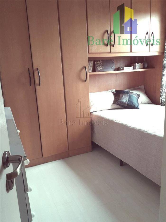 Apartamento à venda com 3 quartos, 80m² - Foto 3