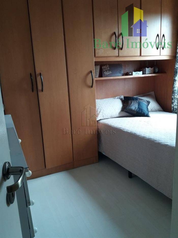 Apartamento à venda com 3 quartos, 80m² - Foto 18