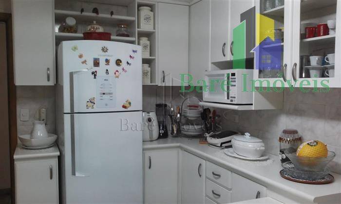 Apartamento à venda com 3 quartos, 137m² - Foto 10