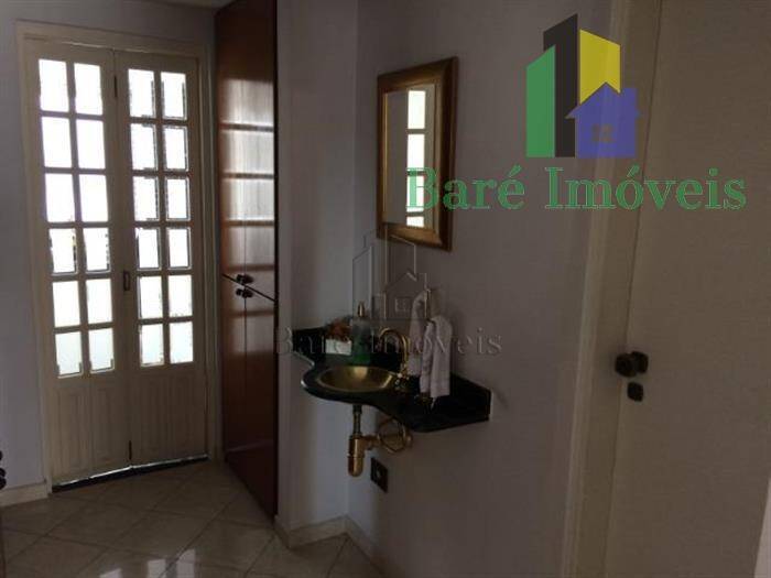 Apartamento à venda com 4 quartos, 198m² - Foto 4