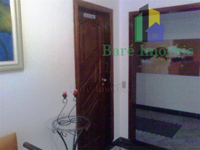 Apartamento à venda com 2 quartos, 75m² - Foto 16