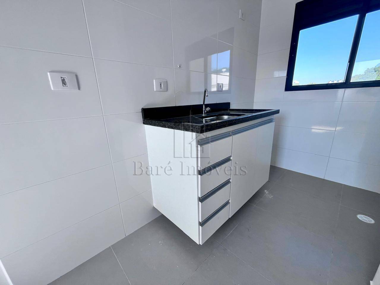 Apartamento à venda com 2 quartos, 38m² - Foto 17