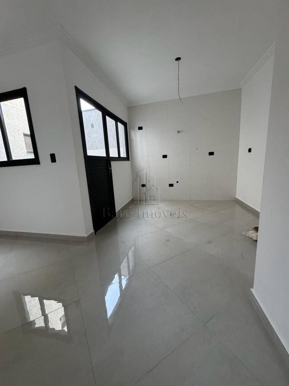 Apartamento à venda com 2 quartos, 108m² - Foto 2