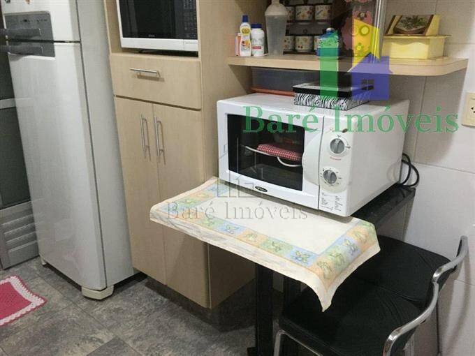 Apartamento à venda com 3 quartos, 90m² - Foto 17